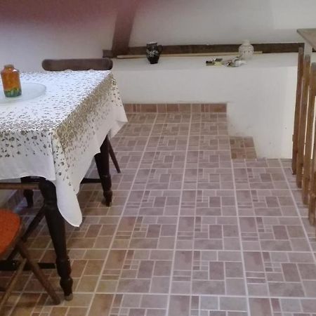 Magdalena Apartman Eger Buitenkant foto